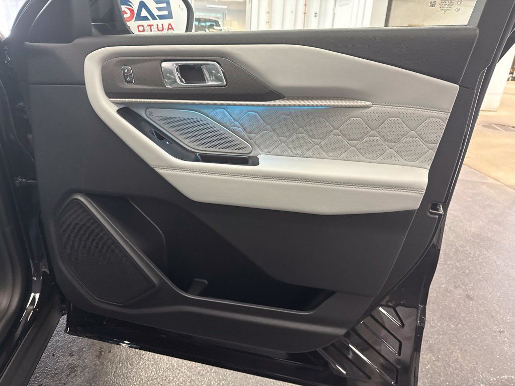 New 2027 Ford Explorer Platinum w/ 3.0L Ultimate Package AWD/4WD image 40