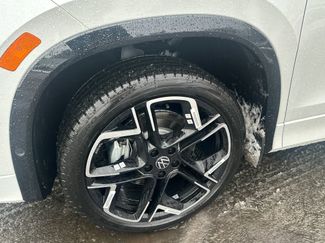 New 2026 Volkswagen Tiguan SEL R-Line video 2