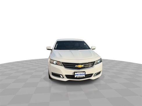 Used 2017 Chevrolet Impala LT image 3