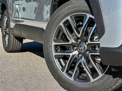 New 2026 Toyota Corolla Cross XLE image 2