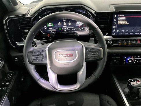 Used 2025 GMC Sierra 1500 SLT w/ SLT Premium Plus Package AWD/4WD image 7