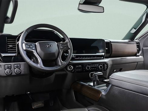 Used 2025 Chevrolet Silverado 1500 High Country w/ Midnight Edition image 26