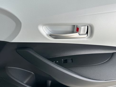 New 2026 Toyota Corolla SE image 18