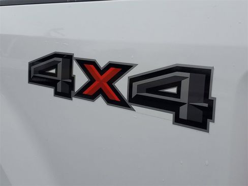 Used 2022 Ford F250 XL w/ STX Appearance Package image 32