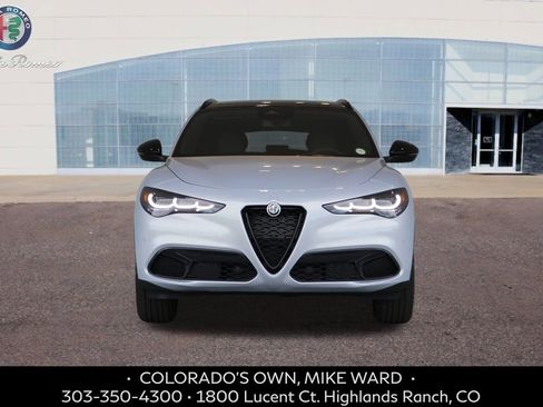 New 2025 Alfa Romeo Stelvio Sprint image 9