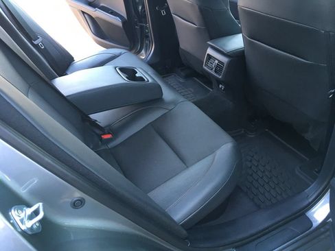 Used 2025 Toyota Camry XLE AWD/4WD image 26