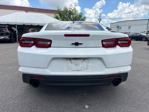 Used 2019 Chevrolet Camaro LT RWD image 4