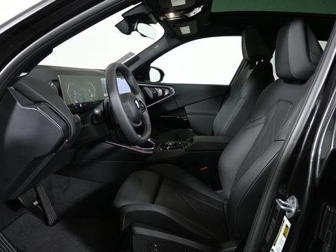 New 2026 BMW X3 xDrive30 w/ Premium Package image 3