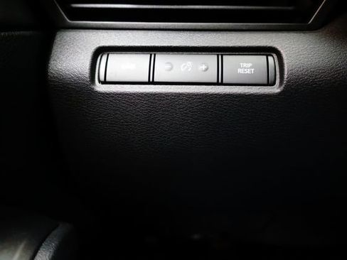 Certified 2025 Nissan Altima 2.5 SV FWD image 28
