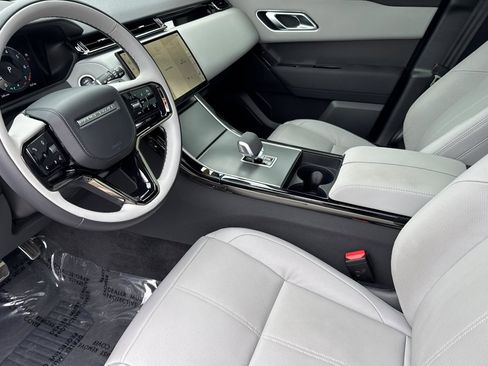 Certified 2024 Land Rover Range Rover Velar Dynamic SE AWD/4WD image 9