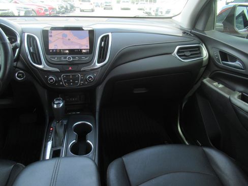 Used 2020 Chevrolet Equinox Premier FWD image 13