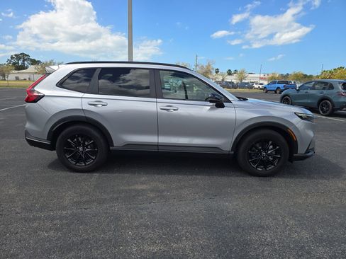 Certified 2026 Honda CR-V Sport image 3