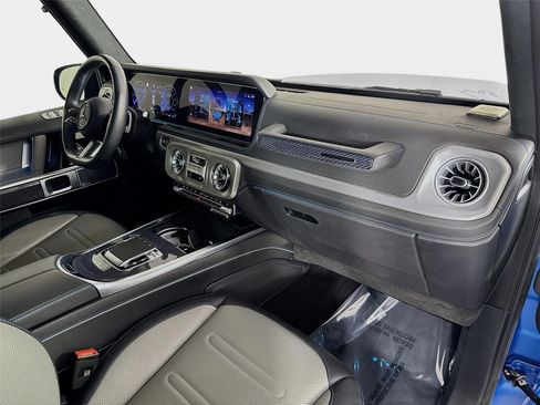 Used 2025 Mercedes-Benz G 580 w/ EQ Technology image 31