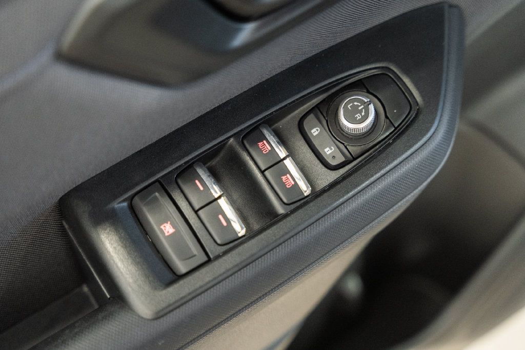 Used 2025 Subaru Forester Premium AWD/4WD image 36