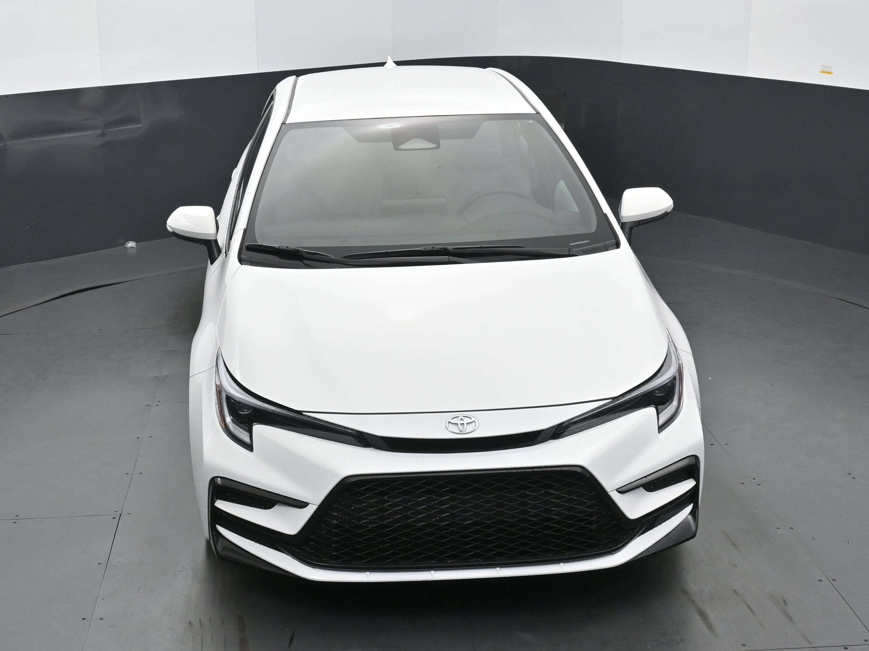 Used 2026 Toyota Corolla SE FWD image 35