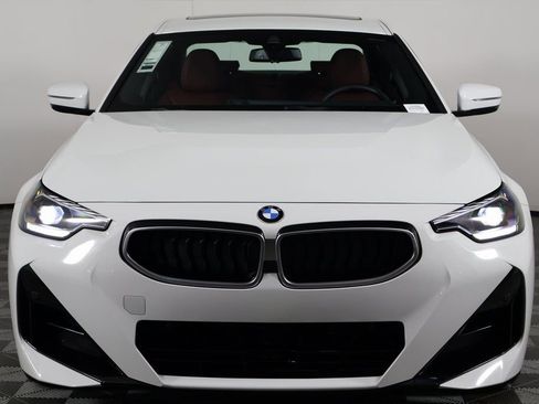 Used 2025 BMW 230i Coupe w/ M Sport Package image 2