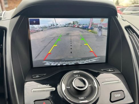 Used 2017 Ford Escape Titanium image 51