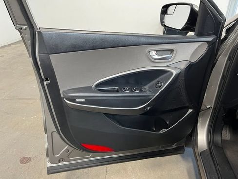 Used 2018 Hyundai Santa Fe Sport FWD image 24