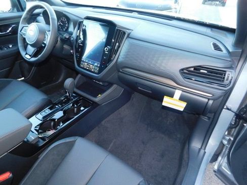 Used 2026 Subaru Forester Touring AWD/4WD image 18