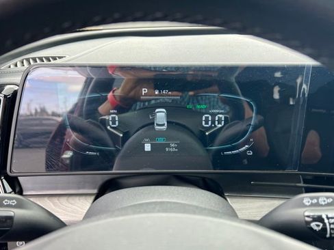 Certified 2025 Kia Sportage X-Line AWD/4WD image 16