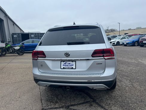 Used 2019 Volkswagen Atlas SEL Premium image 5