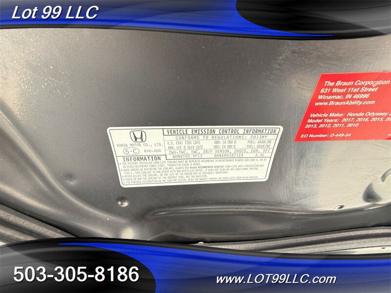 Used 2011 Honda Odyssey Touring image 60