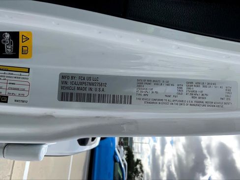 Used 2022 Jeep Wrangler Unlimited Sahara image 35