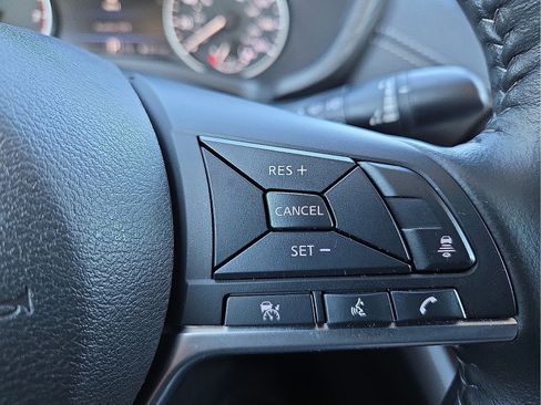 Used 2024 Nissan Sentra SV w/ All-Weather Package image 18