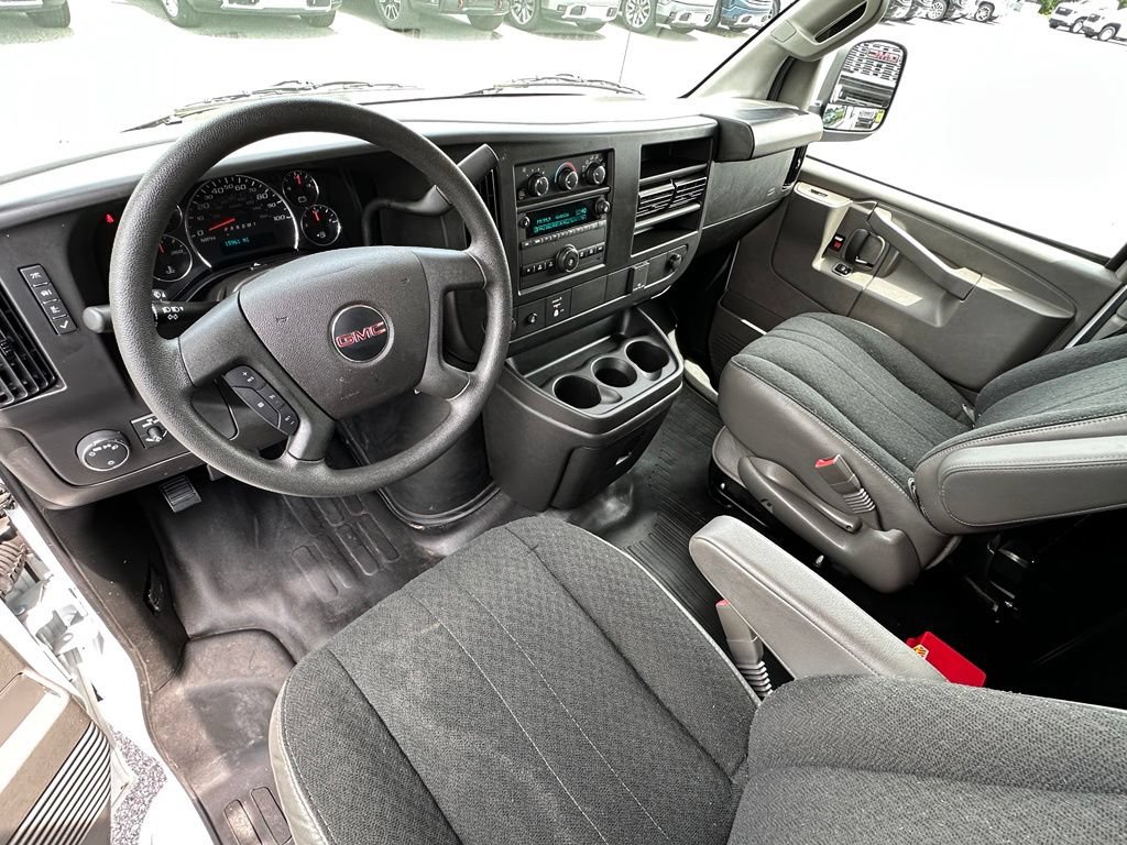 Used 2025 GMC Savana 2500 w/ Driver Convenience Package RWD image 18
