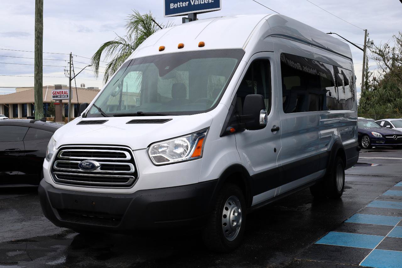 Used 2019 Ford Transit 350 XLT RWD image 2