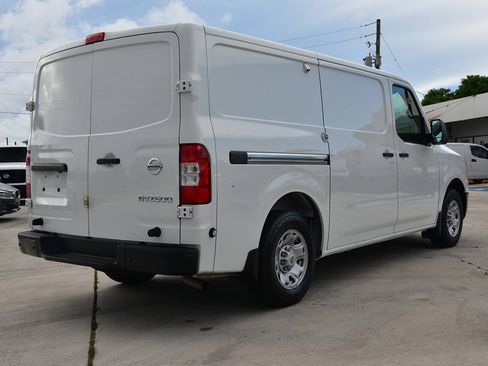 Used 2020 Nissan NV 2500 SV RWD image 7