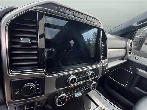 Used 2022 Ford F350 Platinum w/ FX4 Off-Road Package image 20