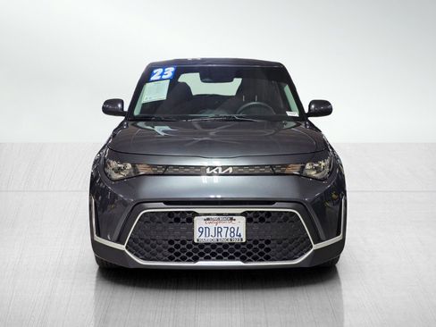 Used 2023 Kia Soul LX w/ LX Technology Package image 2