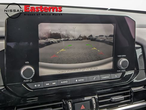 New 2025 Nissan Pathfinder SV w/ SV Premium Package image 19