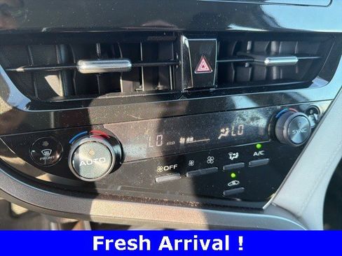 Used 2023 Toyota Camry LE image 7