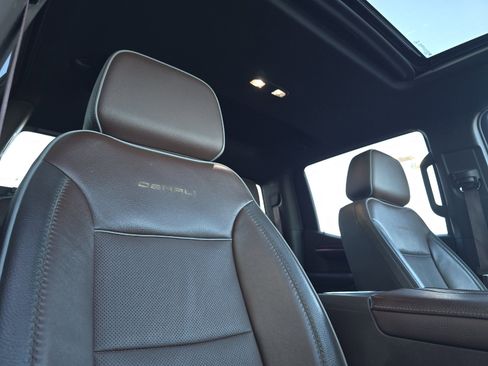 Used 2022 GMC Sierra 1500 Denali image 15