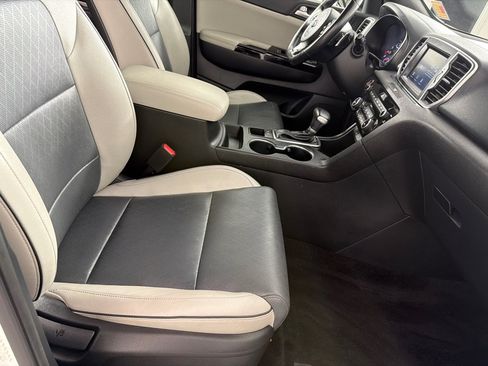 Used 2018 Kia Sportage EX w/ EX Sport Appearance Package FWD image 23