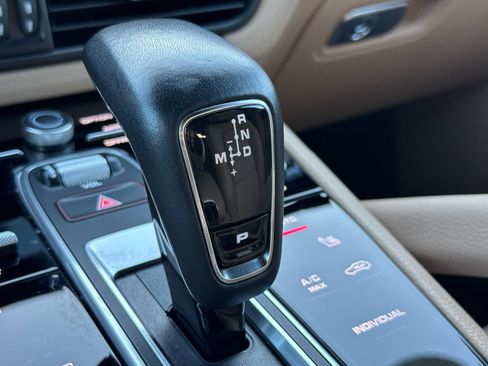 Certified 2023 Porsche Cayenne image 26