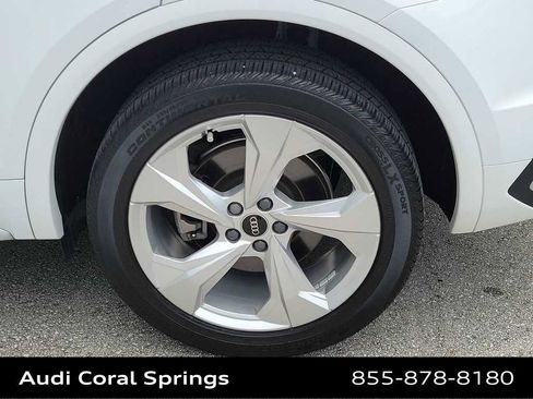 Certified 2024 Audi Q5 2.0T Premium AWD/4WD image 16