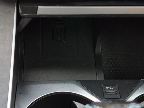 Certified 2022 BMW X7 xDrive40i w/ Premium Package image 25