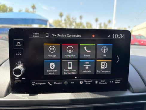 Used 2025 Honda Pilot Touring image 12
