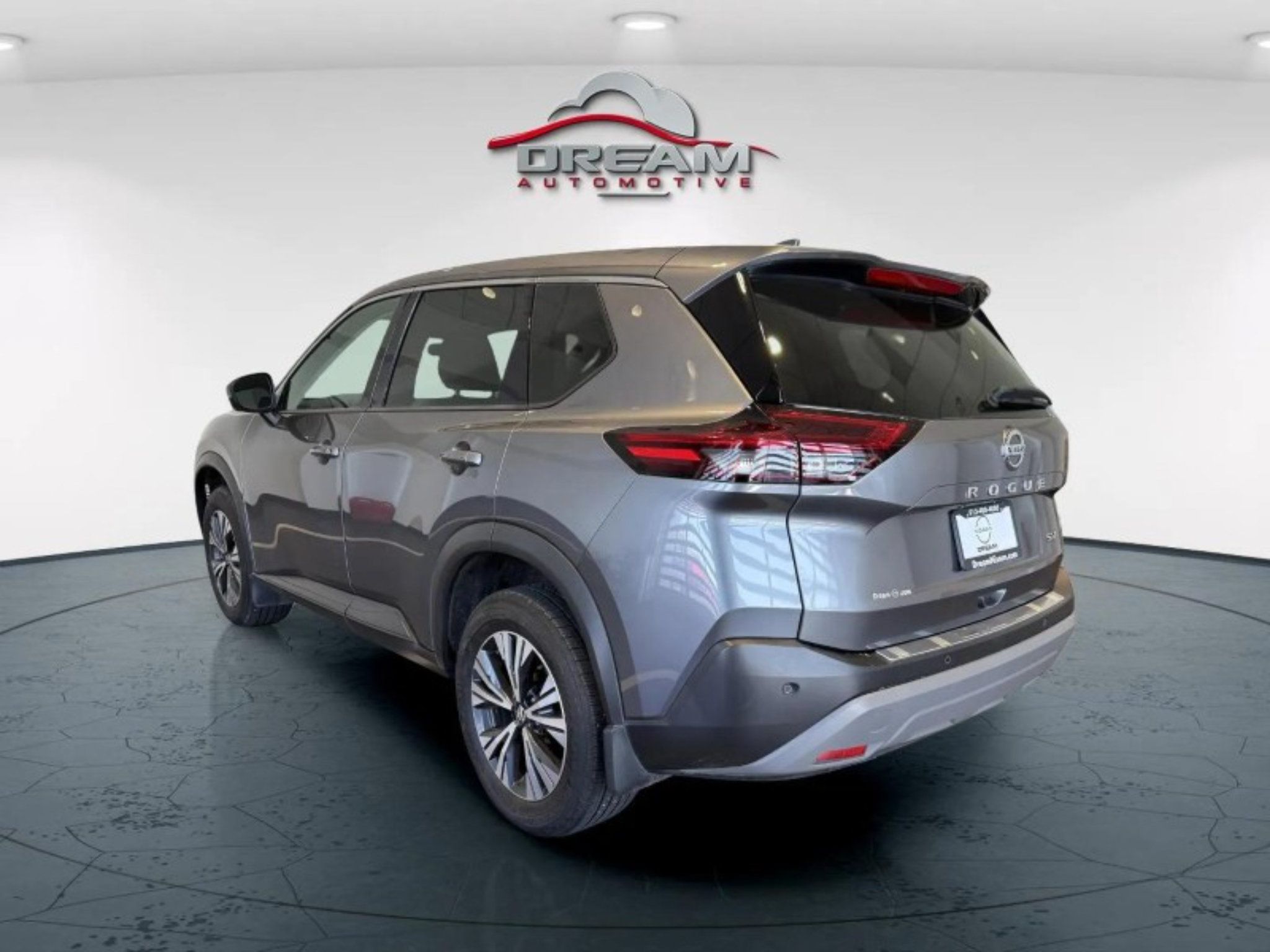 Used 2021 Nissan Rogue SV FWD image 6