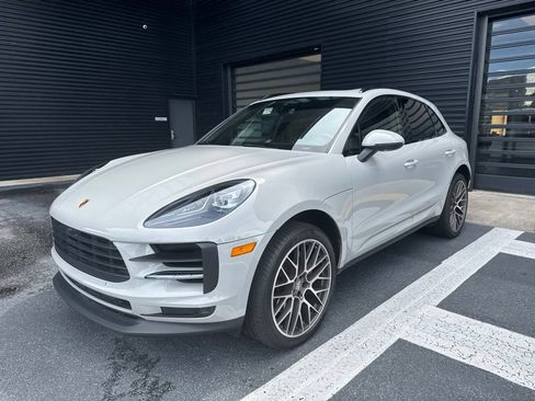 Used 2021 Porsche Macan S AWD/4WD image 1