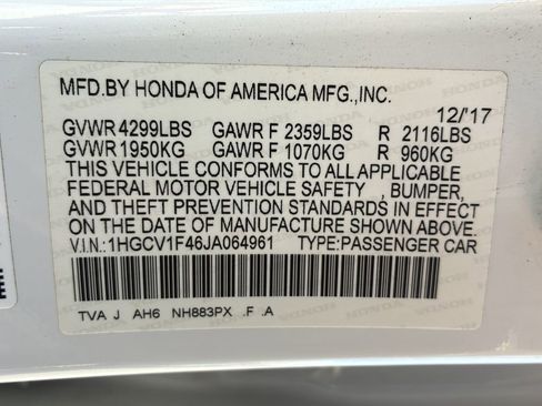 Used 2018 Honda Accord EX image 40