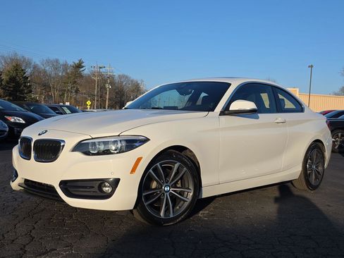 Used 2019 BMW 230i Coupe w/ Premium Package image 1