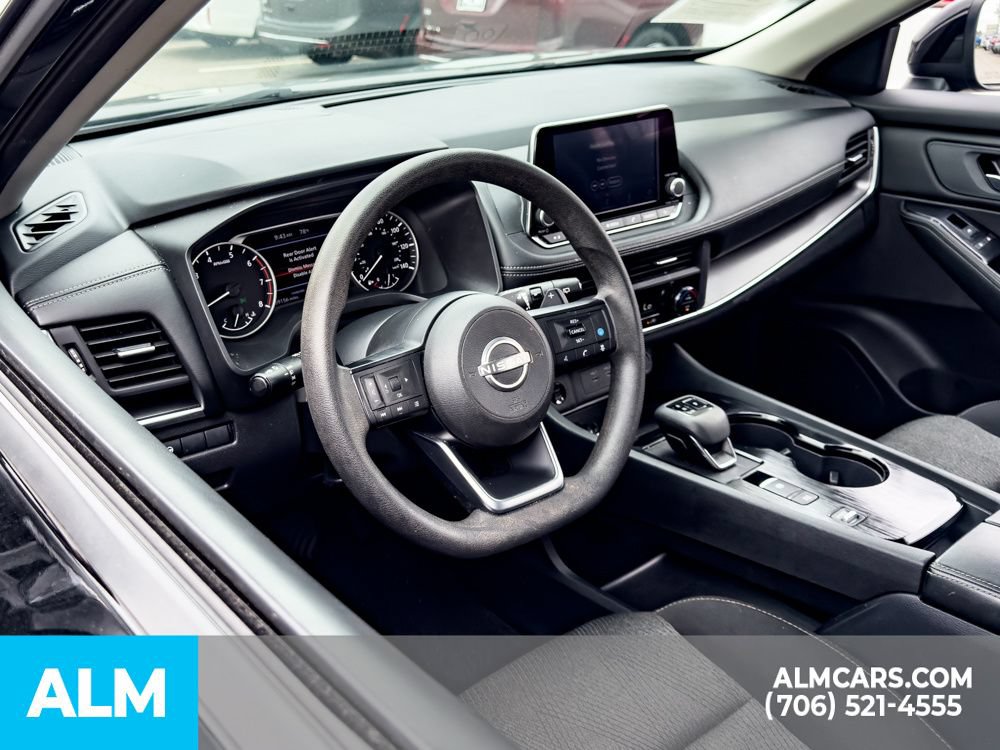 Used 2024 Nissan Rogue SV FWD image 10