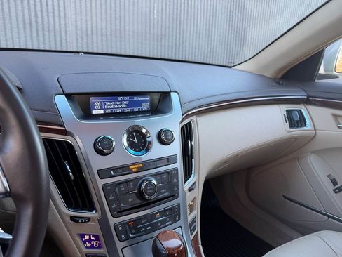 Used 2008 Cadillac CTS 3.6 w/ Wood Trim Package image 31