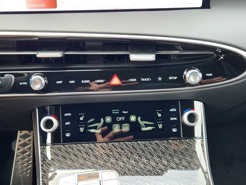 New 2026 Genesis GV70 3.5T Sport Prestige image 13