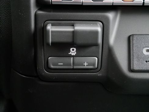 New 2026 Chevrolet Silverado 1500 Custom image 24