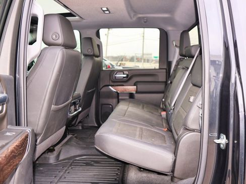 Used 2020 GMC Sierra 3500 Denali w/ Denali Ultimate Package image 11